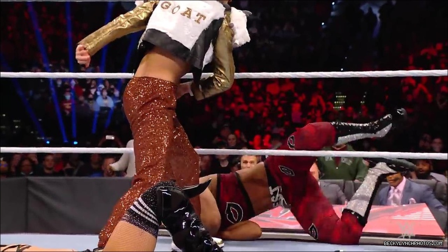 Y2Mate_is_-_Becky_Lynch_and_Doudrop_s_Royal_Rumble_rivalry_WWE27s_The_Build_To_Royal_Rumble_2022-KJrhsGWIayw-720p-1655995845066_mp4_000267933.jpg