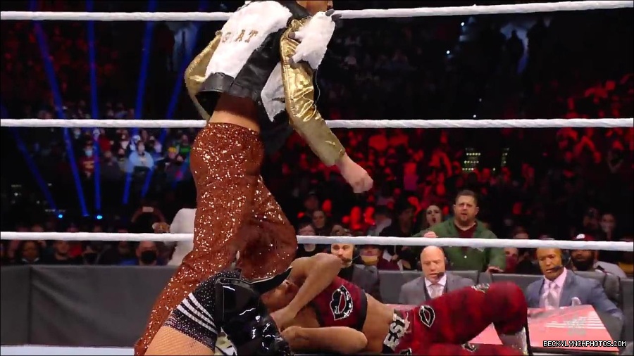Y2Mate_is_-_Becky_Lynch_and_Doudrop_s_Royal_Rumble_rivalry_WWE27s_The_Build_To_Royal_Rumble_2022-KJrhsGWIayw-720p-1655995845066_mp4_000268733.jpg
