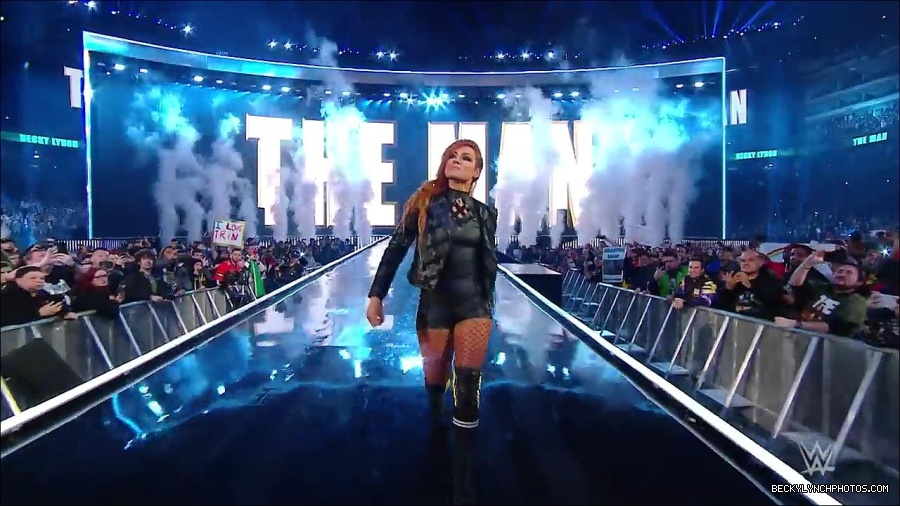 Y2Mate_is_-_WWE_Superstars_reminisce_on_their_favorite_WrestleMania_moments-uQqbBfYUI40-720p-1655997026559_mp4_000067966.jpg