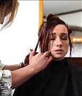 Y2Mate_is_-_Becky_Lynch_reveals_a_new_haircut_ahead_of_WrestleMania_38-n_5lxF-Yd9Y-720p-1655997519877_mp4_000016233.jpg