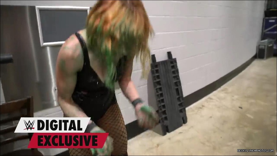 Y2Mate_is_-_Becky_Lynch27s_green_mist_aftermath_Raw_Exclusive2C_May_162C_2022-qxGLMETRT9Y-720p-1655998172701_mp4_000044100.jpg