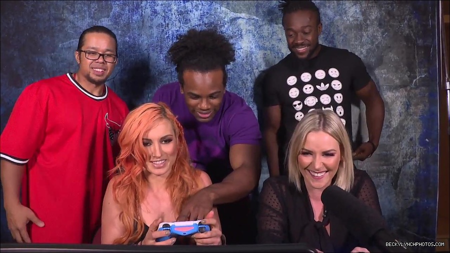 Y2Mate_is_-_BECKY_LYNCH_vs__RENEE_YOUNG_Marvel_vs__Capcom_Infinite_Challenge21_-_Gamer_Gauntlet-6E-lDF_Eq-A-720p-1656081859246_mp4_000181200.jpg