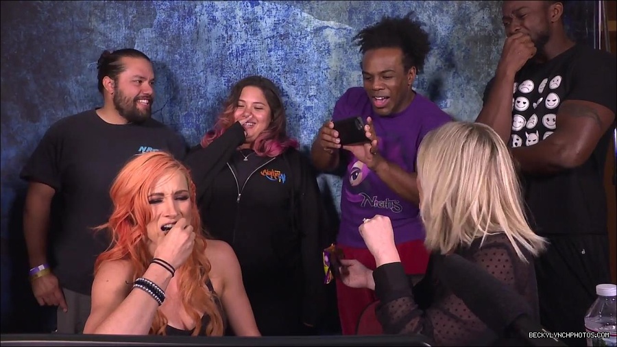 Y2Mate_is_-_BECKY_LYNCH_vs__RENEE_YOUNG_Marvel_vs__Capcom_Infinite_Challenge21_-_Gamer_Gauntlet-6E-lDF_Eq-A-720p-1656081859246_mp4_000544900.jpg
