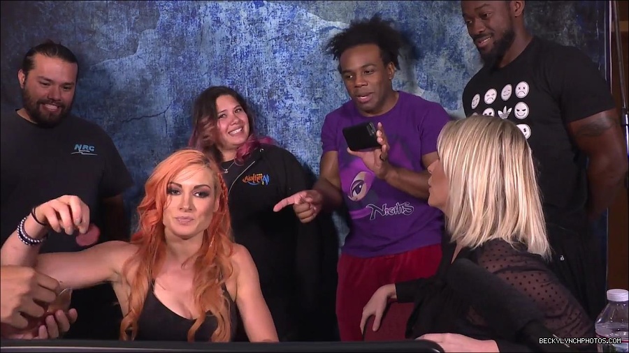 Y2Mate_is_-_BECKY_LYNCH_vs__RENEE_YOUNG_Marvel_vs__Capcom_Infinite_Challenge21_-_Gamer_Gauntlet-6E-lDF_Eq-A-720p-1656081859246_mp4_000576500.jpg