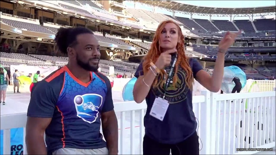 Y2Mate_is_-_BECKY_LYNCH___AUSTIN_CREED_celebrate_ROCKET_LEAGUE_s_3rd_BIRTHDAY21-vQ1lr9tQGxU-720p-1656082980627_mp4_000160600.jpg