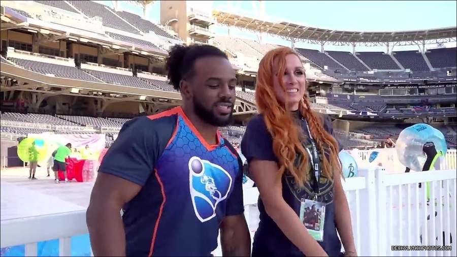 Y2Mate_is_-_BECKY_LYNCH___AUSTIN_CREED_celebrate_ROCKET_LEAGUE_s_3rd_BIRTHDAY21-vQ1lr9tQGxU-720p-1656082980627_mp4_000163800.jpg