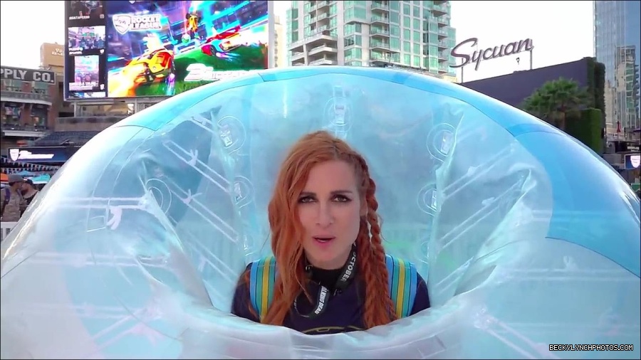 Y2Mate_is_-_BECKY_LYNCH___AUSTIN_CREED_celebrate_ROCKET_LEAGUE_s_3rd_BIRTHDAY21-vQ1lr9tQGxU-720p-1656082980627_mp4_000174800.jpg