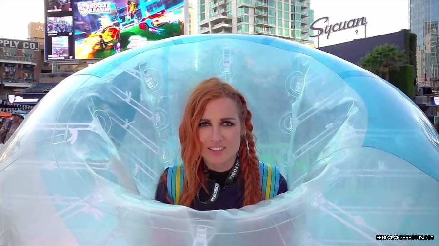 Y2Mate_is_-_BECKY_LYNCH___AUSTIN_CREED_celebrate_ROCKET_LEAGUE_s_3rd_BIRTHDAY21-vQ1lr9tQGxU-720p-1656082980627_mp4_000176800.jpg