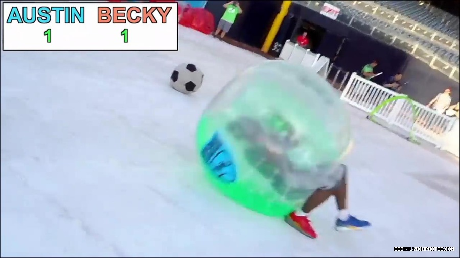 Y2Mate_is_-_BECKY_LYNCH___AUSTIN_CREED_celebrate_ROCKET_LEAGUE_s_3rd_BIRTHDAY21-vQ1lr9tQGxU-720p-1656082980627_mp4_000211600.jpg