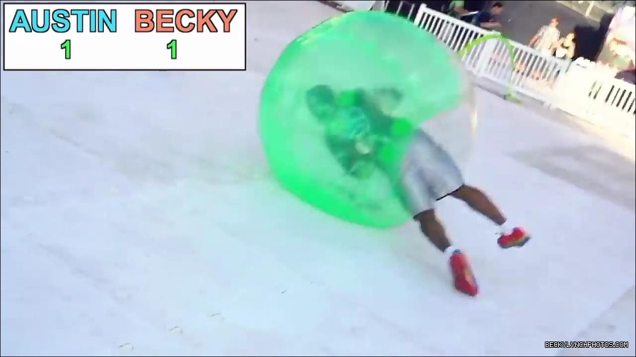 Y2Mate_is_-_BECKY_LYNCH___AUSTIN_CREED_celebrate_ROCKET_LEAGUE_s_3rd_BIRTHDAY21-vQ1lr9tQGxU-720p-1656082980627_mp4_000212400.jpg