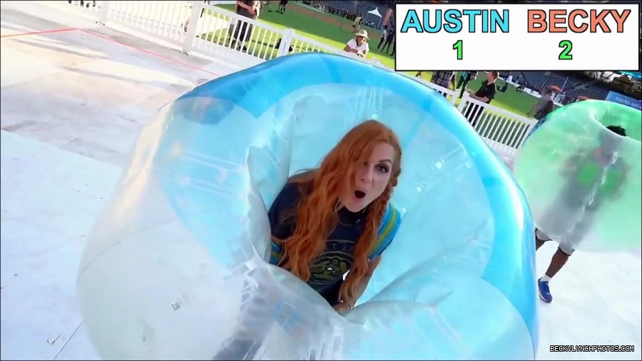 Y2Mate_is_-_BECKY_LYNCH___AUSTIN_CREED_celebrate_ROCKET_LEAGUE_s_3rd_BIRTHDAY21-vQ1lr9tQGxU-720p-1656082980627_mp4_000232800.jpg