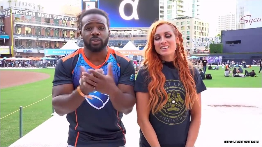 Y2Mate_is_-_BECKY_LYNCH___AUSTIN_CREED_celebrate_ROCKET_LEAGUE_s_3rd_BIRTHDAY21-vQ1lr9tQGxU-720p-1656082980627_mp4_000265266.jpg