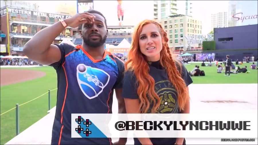 Y2Mate_is_-_BECKY_LYNCH___AUSTIN_CREED_celebrate_ROCKET_LEAGUE_s_3rd_BIRTHDAY21-vQ1lr9tQGxU-720p-1656082980627_mp4_000277666.jpg