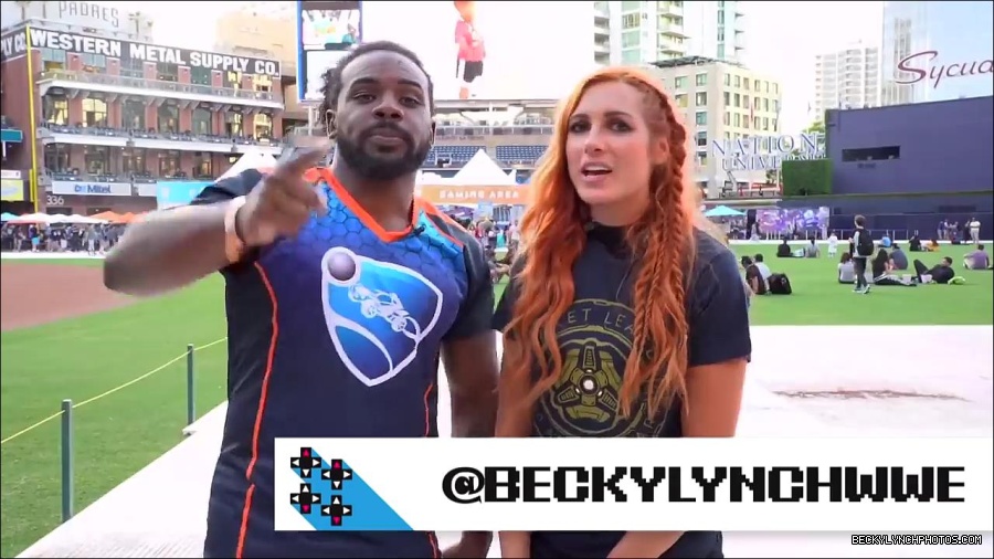 Y2Mate_is_-_BECKY_LYNCH___AUSTIN_CREED_celebrate_ROCKET_LEAGUE_s_3rd_BIRTHDAY21-vQ1lr9tQGxU-720p-1656082980627_mp4_000278466.jpg