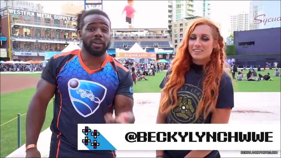 Y2Mate_is_-_BECKY_LYNCH___AUSTIN_CREED_celebrate_ROCKET_LEAGUE_s_3rd_BIRTHDAY21-vQ1lr9tQGxU-720p-1656082980627_mp4_000279666.jpg