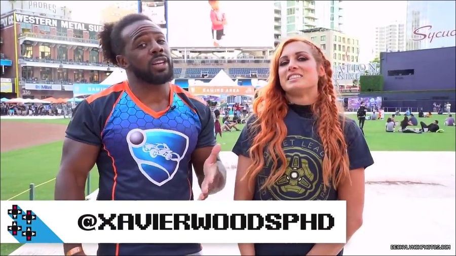 Y2Mate_is_-_BECKY_LYNCH___AUSTIN_CREED_celebrate_ROCKET_LEAGUE_s_3rd_BIRTHDAY21-vQ1lr9tQGxU-720p-1656082980627_mp4_000282066.jpg