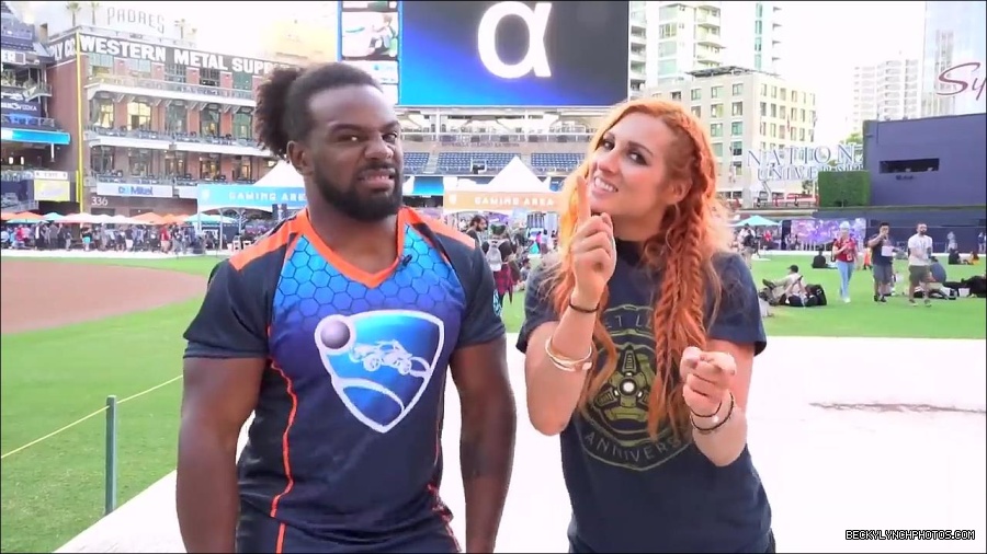 Y2Mate_is_-_BECKY_LYNCH___AUSTIN_CREED_celebrate_ROCKET_LEAGUE_s_3rd_BIRTHDAY21-vQ1lr9tQGxU-720p-1656082980627_mp4_000296866.jpg