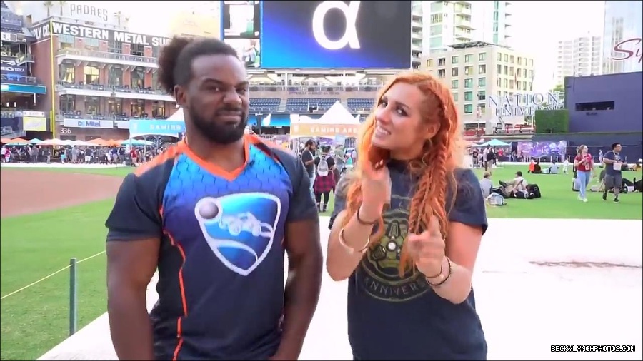 Y2Mate_is_-_BECKY_LYNCH___AUSTIN_CREED_celebrate_ROCKET_LEAGUE_s_3rd_BIRTHDAY21-vQ1lr9tQGxU-720p-1656082980627_mp4_000299266.jpg