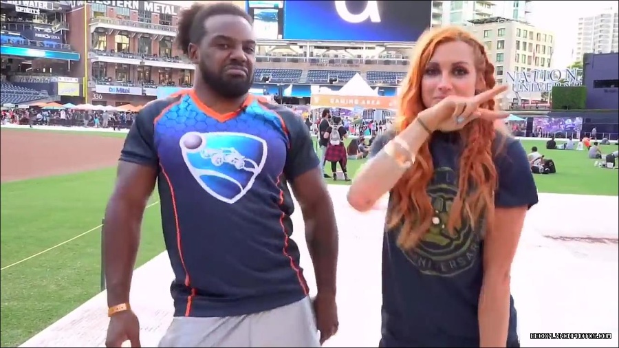 Y2Mate_is_-_BECKY_LYNCH___AUSTIN_CREED_celebrate_ROCKET_LEAGUE_s_3rd_BIRTHDAY21-vQ1lr9tQGxU-720p-1656082980627_mp4_000312866.jpg
