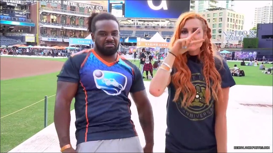 Y2Mate_is_-_BECKY_LYNCH___AUSTIN_CREED_celebrate_ROCKET_LEAGUE_s_3rd_BIRTHDAY21-vQ1lr9tQGxU-720p-1656082980627_mp4_000313266.jpg