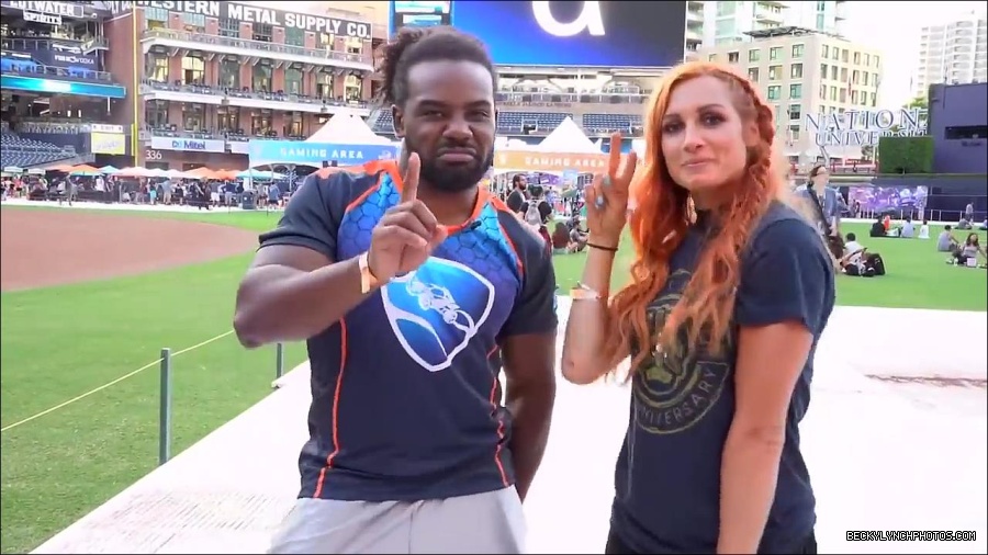 Y2Mate_is_-_BECKY_LYNCH___AUSTIN_CREED_celebrate_ROCKET_LEAGUE_s_3rd_BIRTHDAY21-vQ1lr9tQGxU-720p-1656082980627_mp4_000314066.jpg