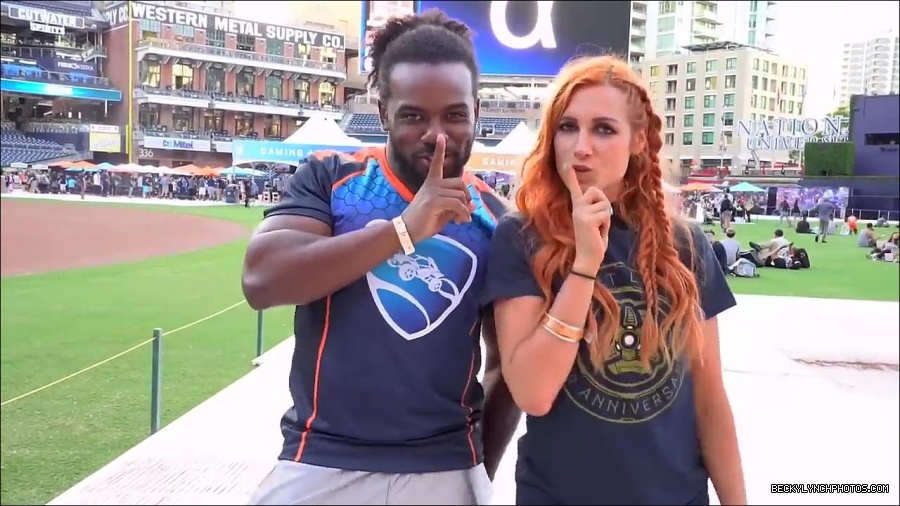 Y2Mate_is_-_BECKY_LYNCH___AUSTIN_CREED_celebrate_ROCKET_LEAGUE_s_3rd_BIRTHDAY21-vQ1lr9tQGxU-720p-1656082980627_mp4_000318066.jpg