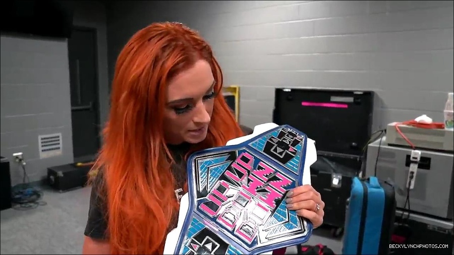 Y2Mate_is_-_SETH_ROLLINS_vs__BECKY_LYNCH_UpUpDownDown_Championship_Match-R-81kIxYkNY-720p-1656083164462_mp4_000589100.jpg