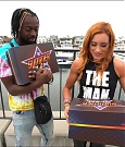 Y2Mate_is_-_Becky_Lynch_and_Kofi_Kingston_s_CUSTOM_CONVERSE_KICKS_at_Comic-Con_201921_I_Just_Love_Kicks__31-DzCWzxnMtU0-720p-1656083286802_mp4_000087200.jpg