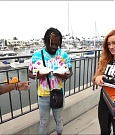 Y2Mate_is_-_Becky_Lynch_and_Kofi_Kingston_s_CUSTOM_CONVERSE_KICKS_at_Comic-Con_201921_I_Just_Love_Kicks__31-DzCWzxnMtU0-720p-1656083286802_mp4_000213966.jpg