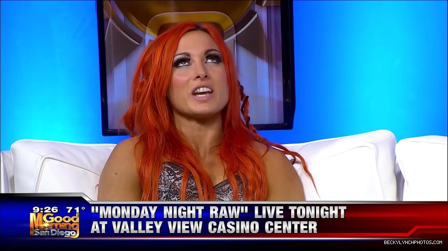 Y2Mate_is_-_WWE_s_Charlotte_and_Becky_Lynch_say_Good_Morning_San_Diego-uhjeOCZYeDs-720p-1656083333155_mp4_000055889.jpg