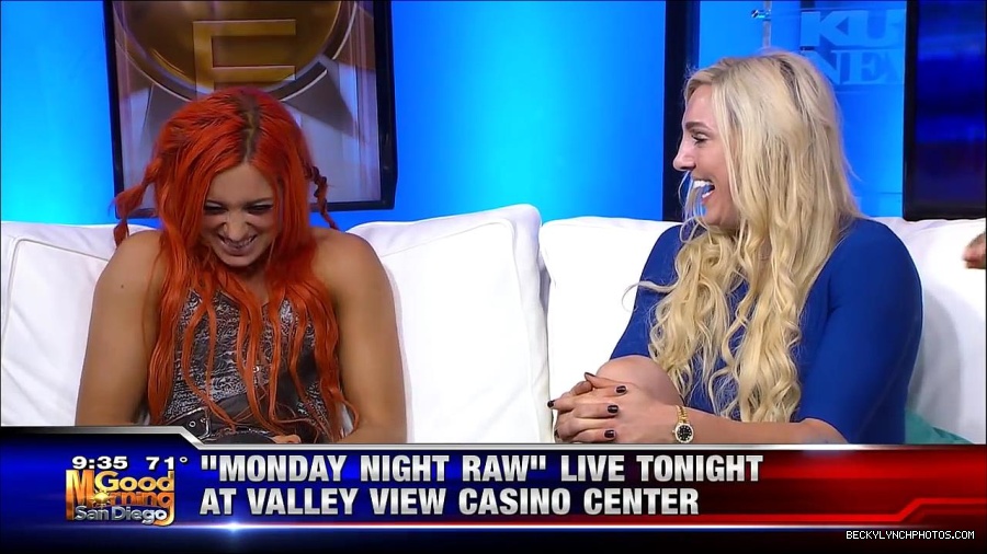 Y2Mate_is_-_WWE_s_Charlotte_and_Becky_Lynch_say_Good_Morning_San_Diego-uhjeOCZYeDs-720p-1656083333155_mp4_000424257.jpg