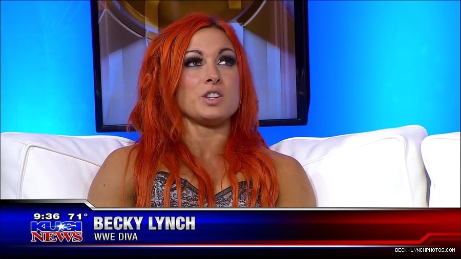 Y2Mate_is_-_WWE_s_Charlotte_and_Becky_Lynch_say_Good_Morning_San_Diego-uhjeOCZYeDs-720p-1656083333155_mp4_000457890.jpg