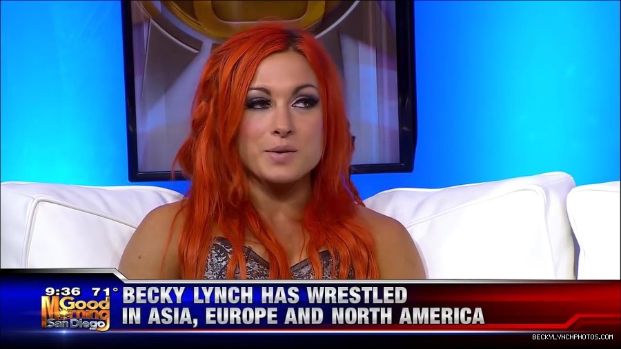 Y2Mate_is_-_WWE_s_Charlotte_and_Becky_Lynch_say_Good_Morning_San_Diego-uhjeOCZYeDs-720p-1656083333155_mp4_000462695.jpg