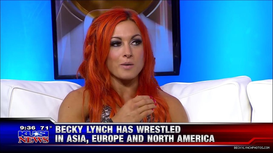 Y2Mate_is_-_WWE_s_Charlotte_and_Becky_Lynch_say_Good_Morning_San_Diego-uhjeOCZYeDs-720p-1656083333155_mp4_000477109.jpg