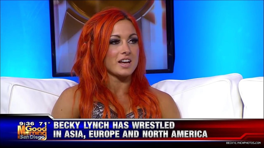 Y2Mate_is_-_WWE_s_Charlotte_and_Becky_Lynch_say_Good_Morning_San_Diego-uhjeOCZYeDs-720p-1656083333155_mp4_000479512.jpg