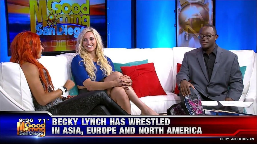Y2Mate_is_-_WWE_s_Charlotte_and_Becky_Lynch_say_Good_Morning_San_Diego-uhjeOCZYeDs-720p-1656083333155_mp4_000483115.jpg