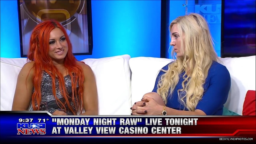 Y2Mate_is_-_WWE_s_Charlotte_and_Becky_Lynch_say_Good_Morning_San_Diego-uhjeOCZYeDs-720p-1656083333155_mp4_000534967.jpg