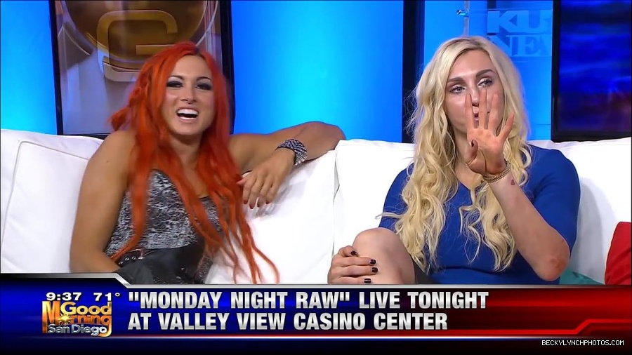 Y2Mate_is_-_WWE_s_Charlotte_and_Becky_Lynch_say_Good_Morning_San_Diego-uhjeOCZYeDs-720p-1656083333155_mp4_000542174.jpg