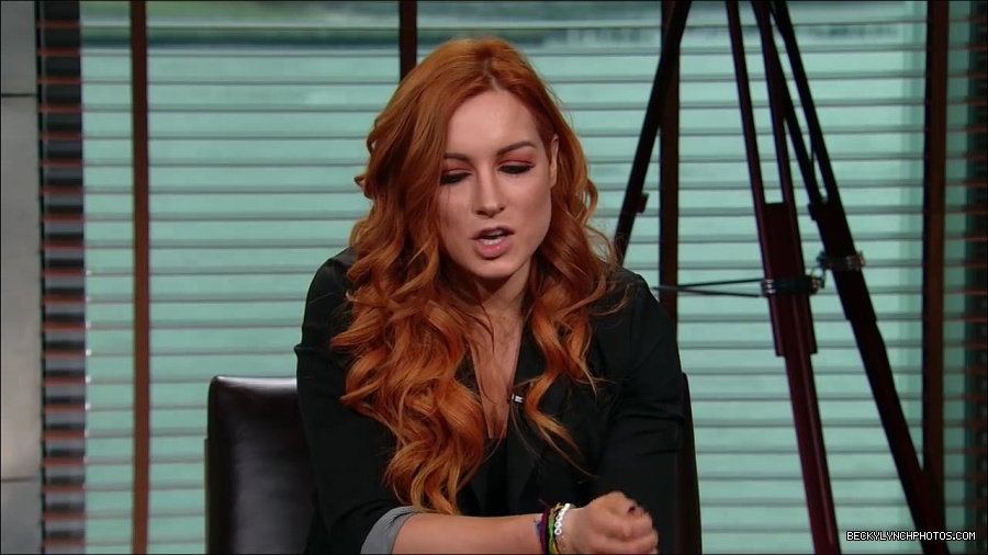 Y2Mate_is_-_Becky_Lynch_puts_Ronda_Rousey_on_blast2C_talks_WrestleMania_35_main_event_and_more__WWE_on_ESPN-6Fz-mM2uvwg-720p-1656084280034_mp4_001280980.jpg