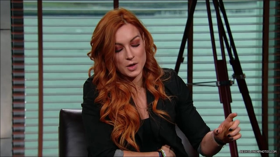 Y2Mate_is_-_Becky_Lynch_puts_Ronda_Rousey_on_blast2C_talks_WrestleMania_35_main_event_and_more__WWE_on_ESPN-6Fz-mM2uvwg-720p-1656084280034_mp4_001286186.jpg