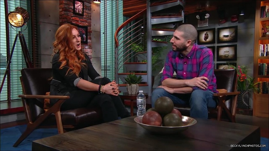 Y2Mate_is_-_Becky_Lynch_puts_Ronda_Rousey_on_blast2C_talks_WrestleMania_35_main_event_and_more__WWE_on_ESPN-6Fz-mM2uvwg-720p-1656084280034_mp4_001985819.jpg