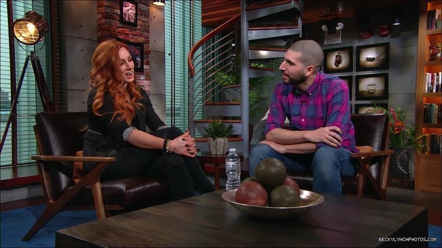 Y2Mate_is_-_Becky_Lynch_puts_Ronda_Rousey_on_blast2C_talks_WrestleMania_35_main_event_and_more__WWE_on_ESPN-6Fz-mM2uvwg-720p-1656084280034_mp4_001986219.jpg