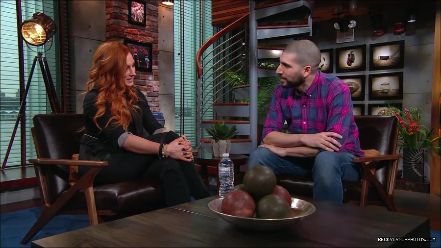 Y2Mate_is_-_Becky_Lynch_puts_Ronda_Rousey_on_blast2C_talks_WrestleMania_35_main_event_and_more__WWE_on_ESPN-6Fz-mM2uvwg-720p-1656084280034_mp4_002006239.jpg
