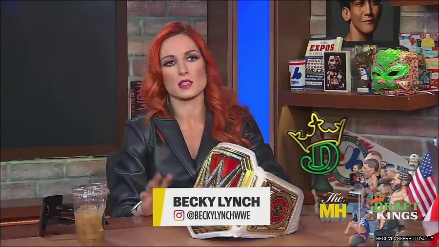 Y2Mate_is_-_Becky_Lynch_Talks_Charlotte_Flair_Feud_27I27m_So_in_Her_Head__-_The_MMA_Hour-4BJNnwyhid4-720p-1656194904909_mp4_000183416.jpg