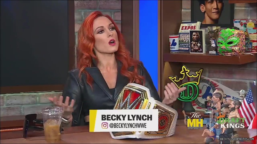 Y2Mate_is_-_Becky_Lynch_Talks_Charlotte_Flair_Feud_27I27m_So_in_Her_Head__-_The_MMA_Hour-4BJNnwyhid4-720p-1656194904909_mp4_000199032.jpg