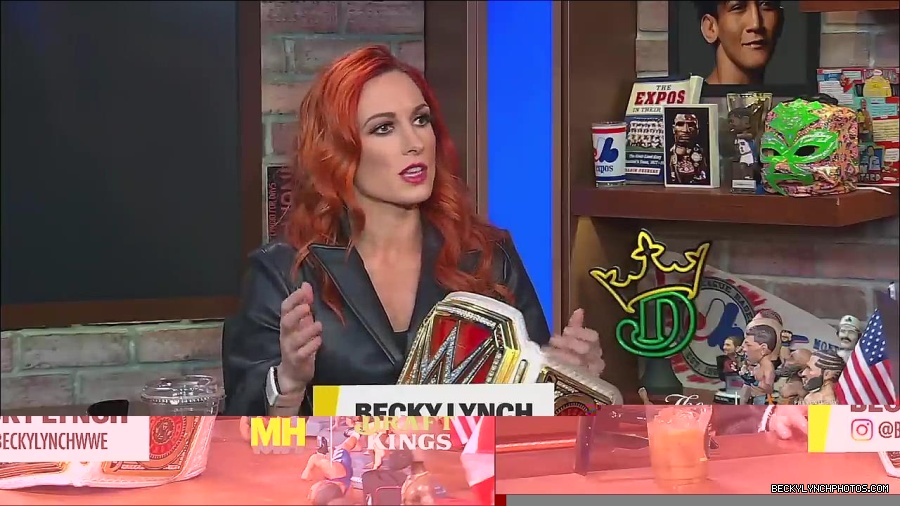 Y2Mate_is_-_Becky_Lynch_Talks_Charlotte_Flair_Feud_27I27m_So_in_Her_Head__-_The_MMA_Hour-4BJNnwyhid4-720p-1656194904909_mp4_000210243.jpg