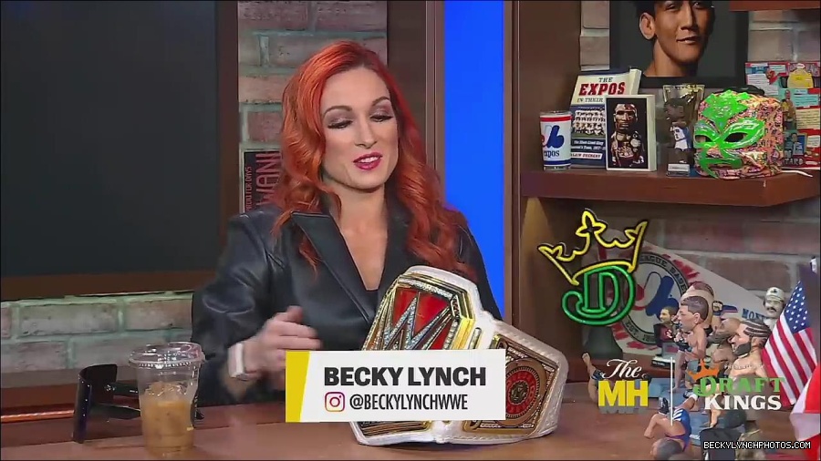 Y2Mate_is_-_Becky_Lynch_Talks_Charlotte_Flair_Feud_27I27m_So_in_Her_Head__-_The_MMA_Hour-4BJNnwyhid4-720p-1656194904909_mp4_000251084.jpg