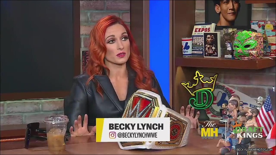 Y2Mate_is_-_Becky_Lynch_Talks_Charlotte_Flair_Feud_27I27m_So_in_Her_Head__-_The_MMA_Hour-4BJNnwyhid4-720p-1656194904909_mp4_000261494.jpg