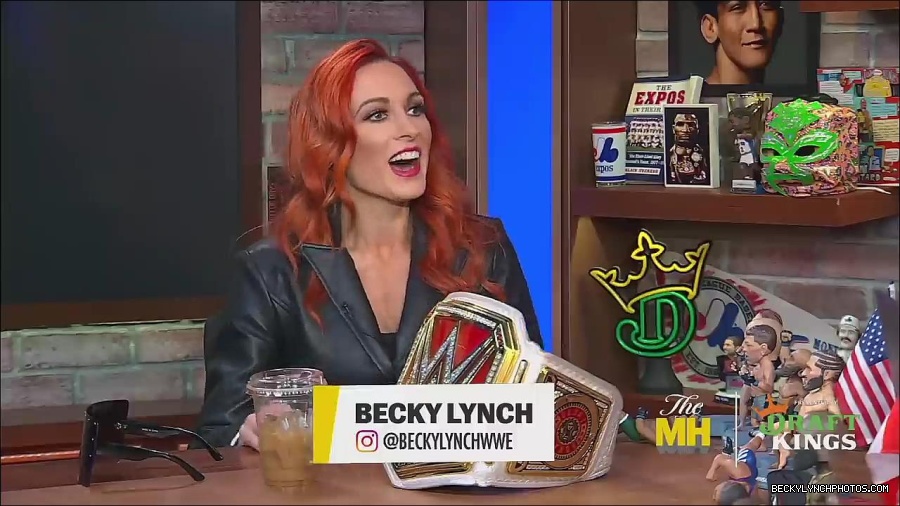 Y2Mate_is_-_Becky_Lynch_Talks_Charlotte_Flair_Feud_27I27m_So_in_Her_Head__-_The_MMA_Hour-4BJNnwyhid4-720p-1656194904909_mp4_000399966.jpg