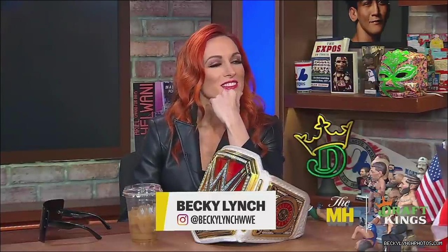 Y2Mate_is_-_Becky_Lynch_Talks_Charlotte_Flair_Feud_27I27m_So_in_Her_Head__-_The_MMA_Hour-4BJNnwyhid4-720p-1656194904909_mp4_000418384.jpg